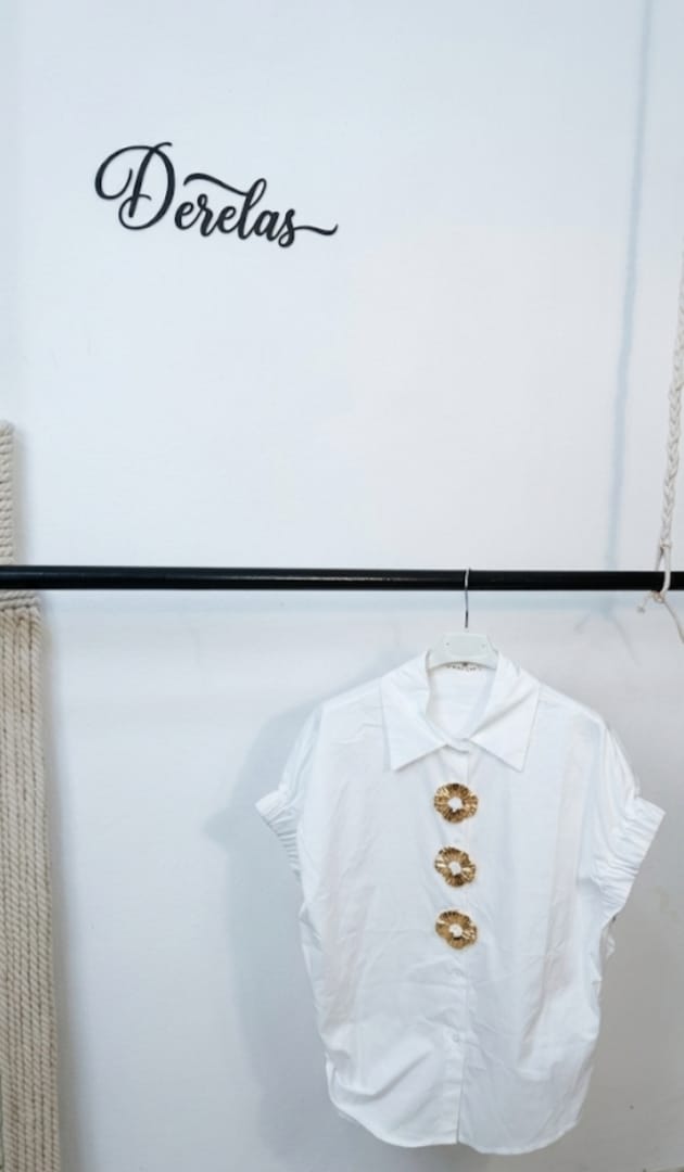 Blusa Botón dorado